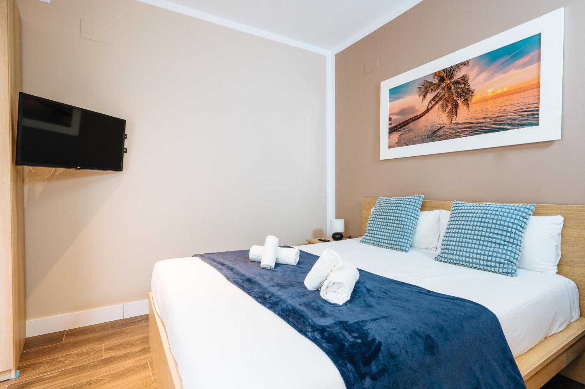 Elegant Duplex 3 Master Bedrooms And Private Siviglia Esterno foto