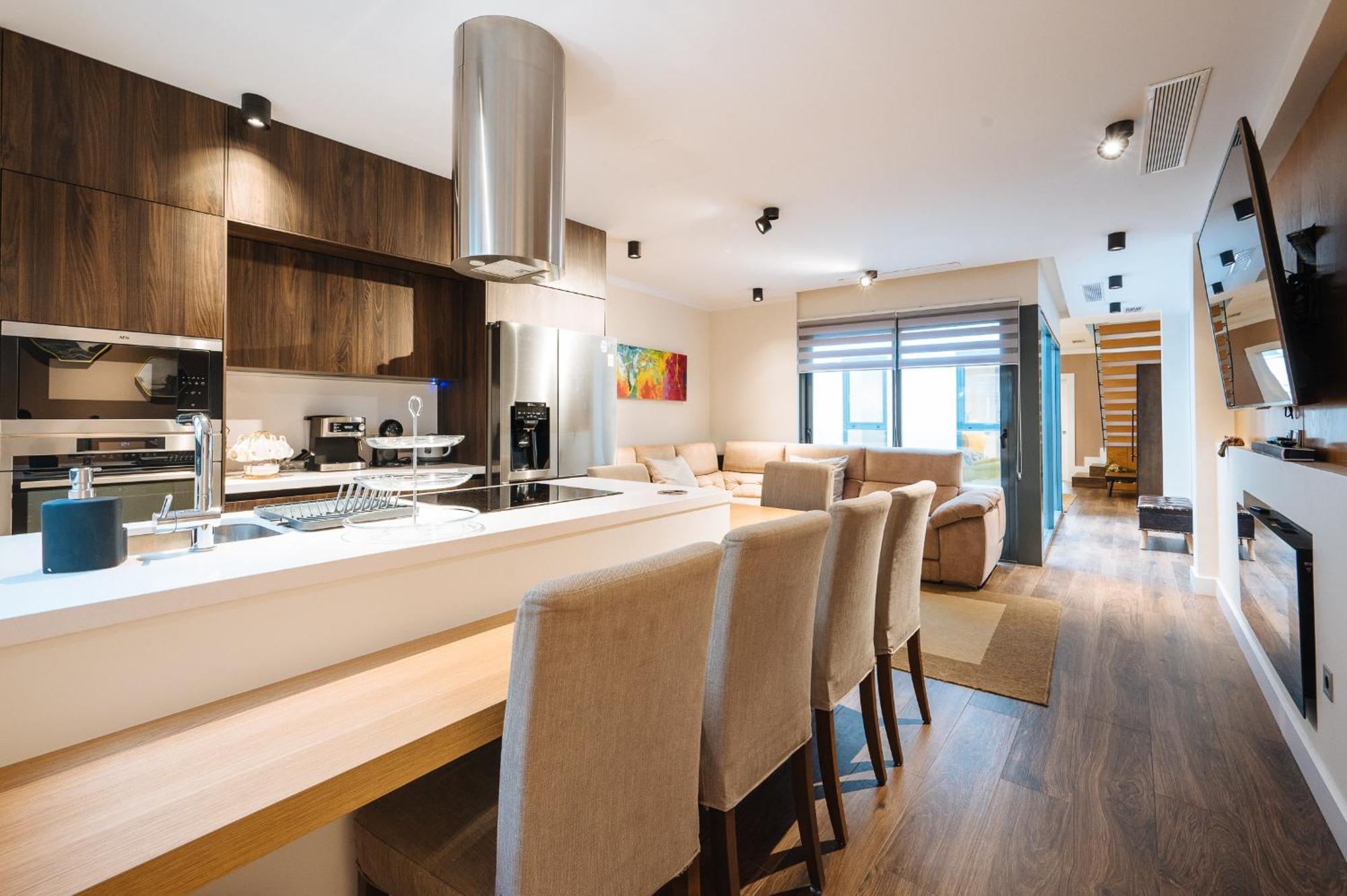 Elegant Duplex 3 Master Bedrooms And Private Siviglia Esterno foto