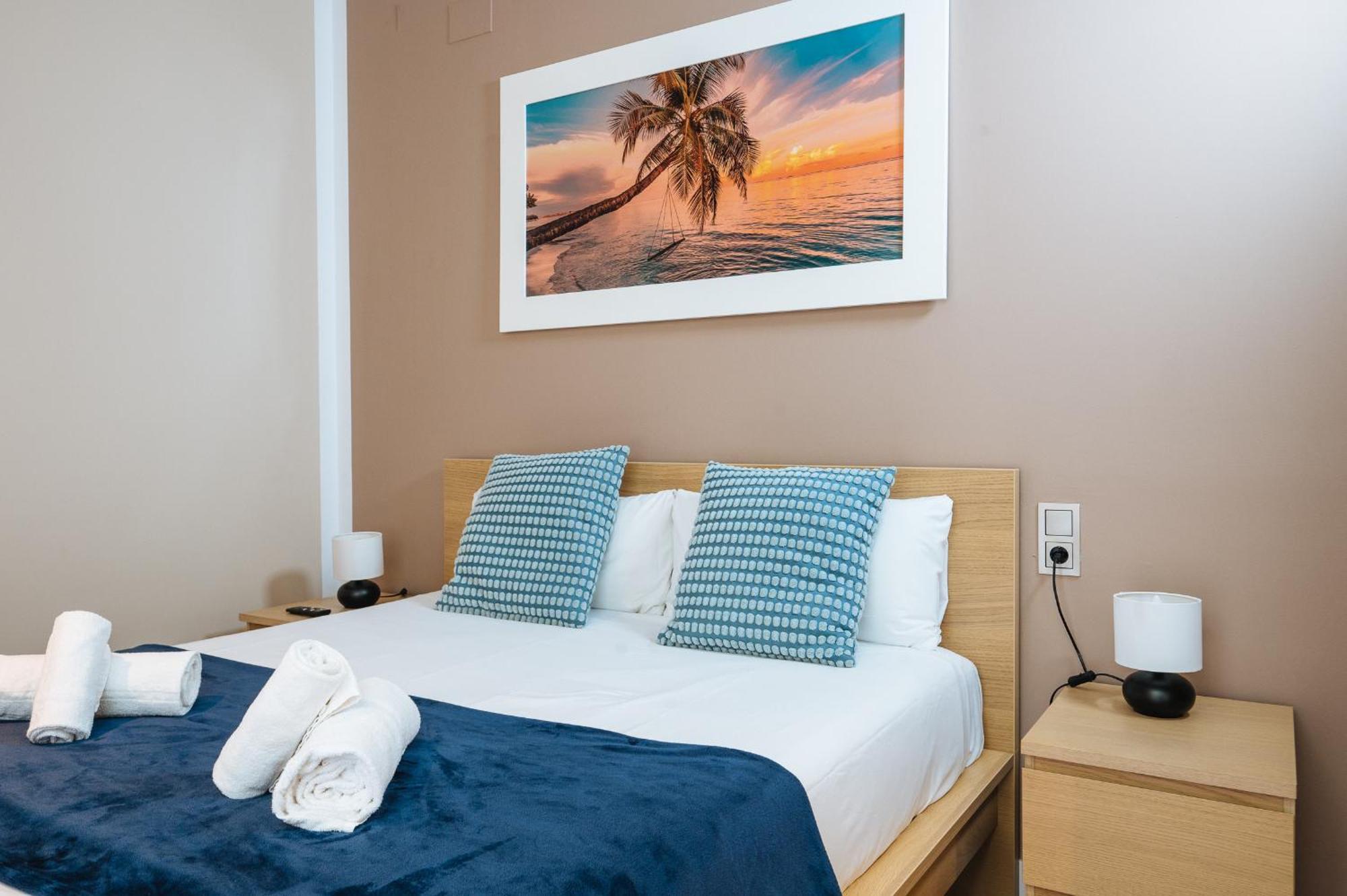 Elegant Duplex 3 Master Bedrooms And Private Siviglia Esterno foto