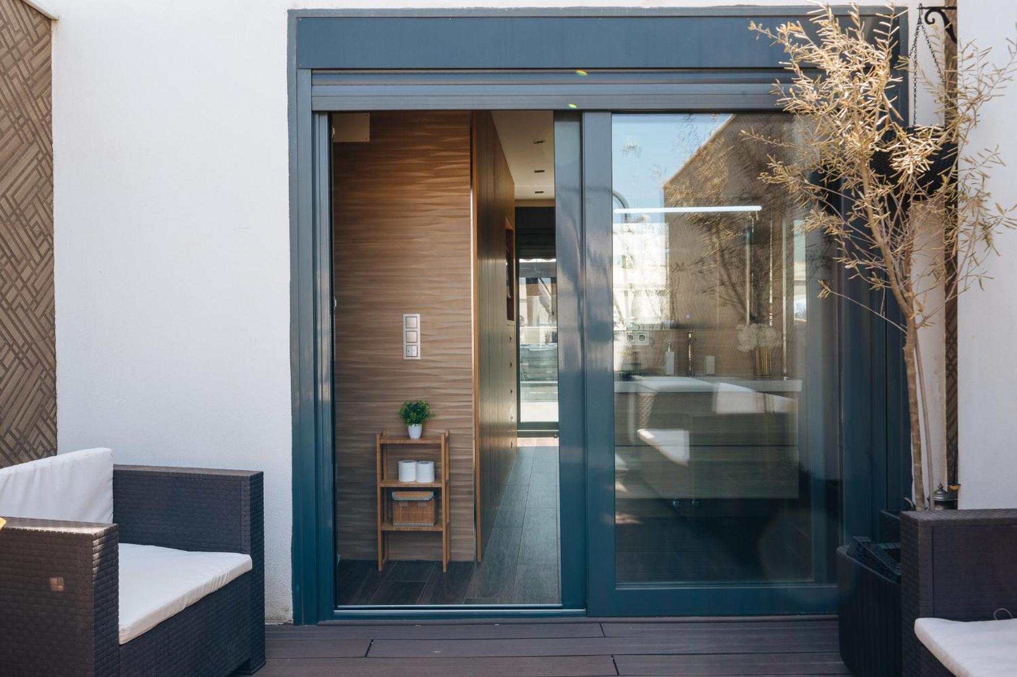 Elegant Duplex 3 Master Bedrooms And Private Siviglia Esterno foto