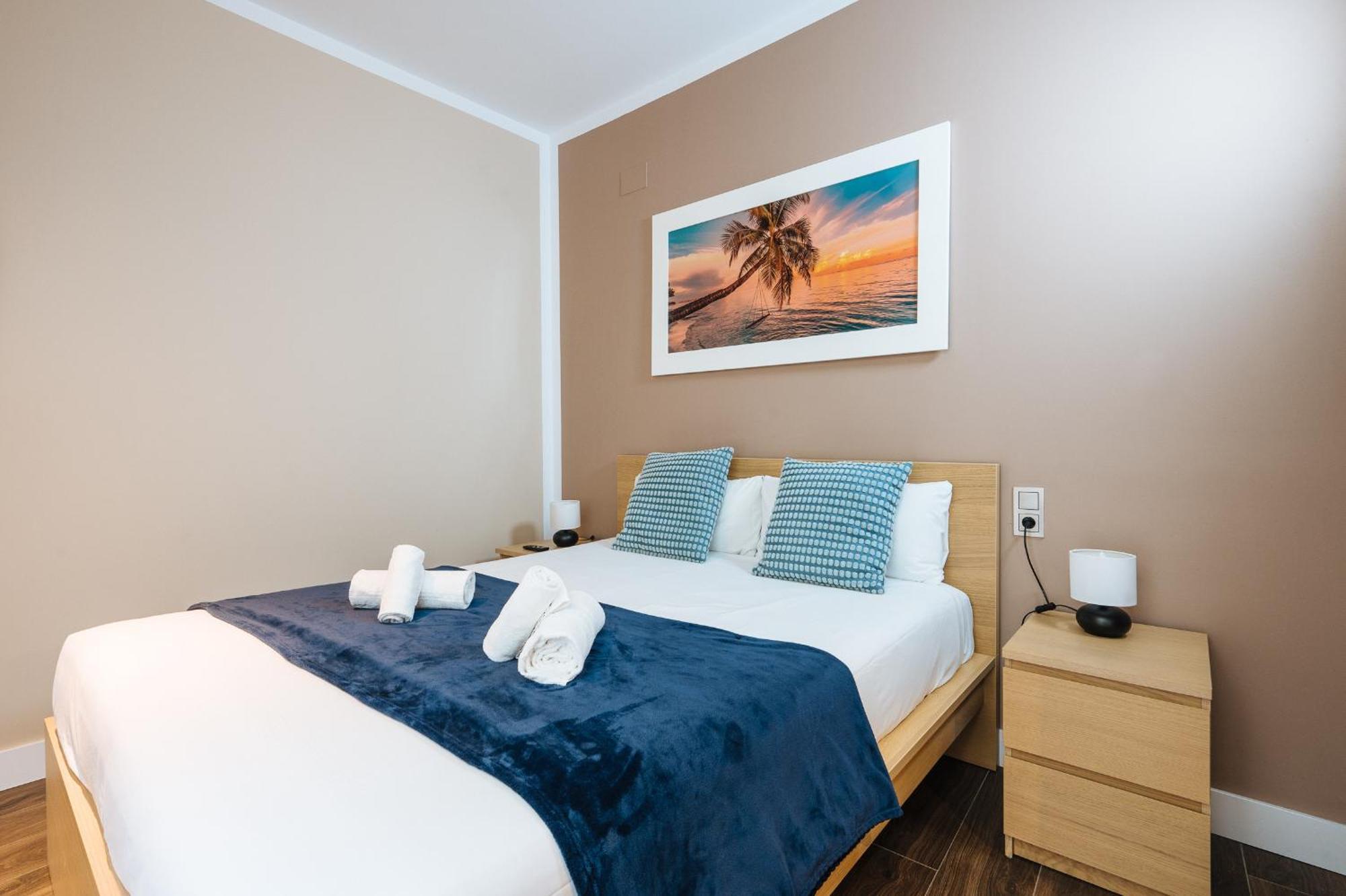 Elegant Duplex 3 Master Bedrooms And Private Siviglia Esterno foto